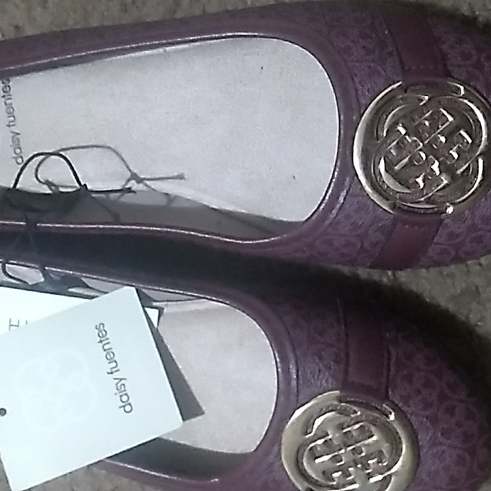 Daisy Fuentes Size 8W